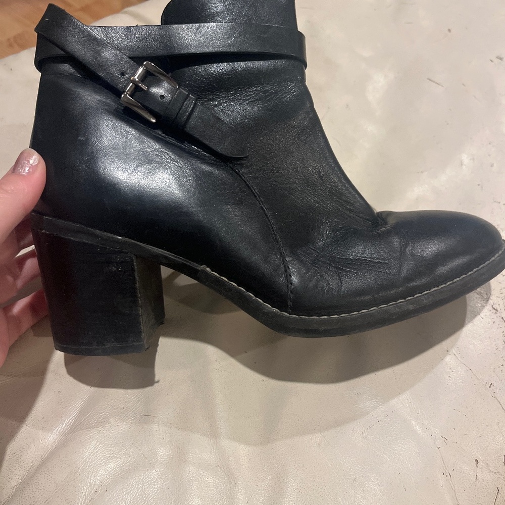 Hush puppy Booties